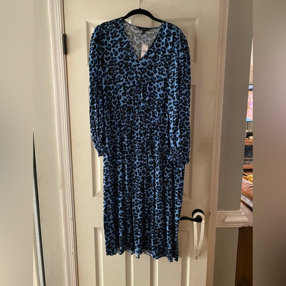 Banana Republic Factory Dresses Nwt Banana Republic Xl Animal Print Midi Dress Poshmark